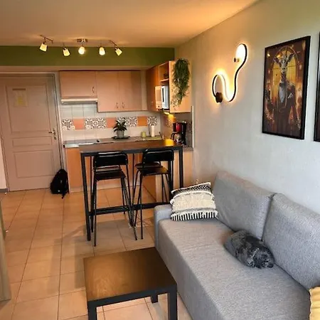 Le Nid De Sitelle, Appartement, Piscine Et Sauna Levernois Exterior foto
