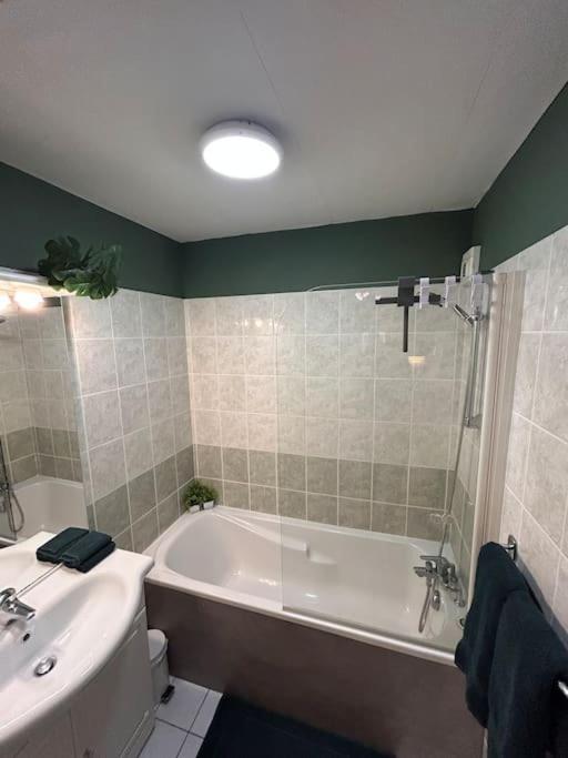 Le Nid De Sitelle, Appartement, Piscine Et Sauna